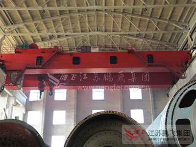 200噸大型起(qǐ)吊行車